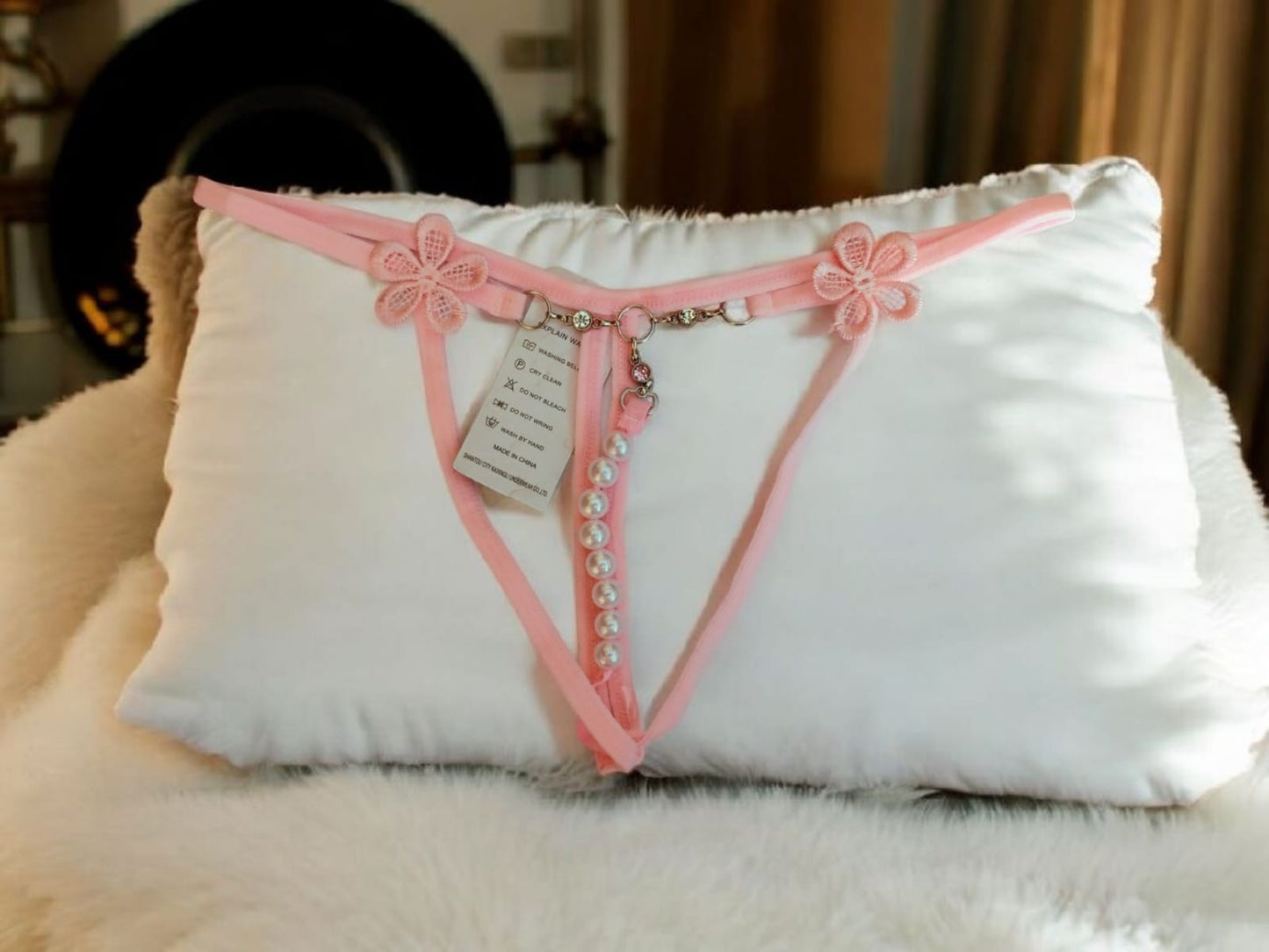 Tanga aperlada