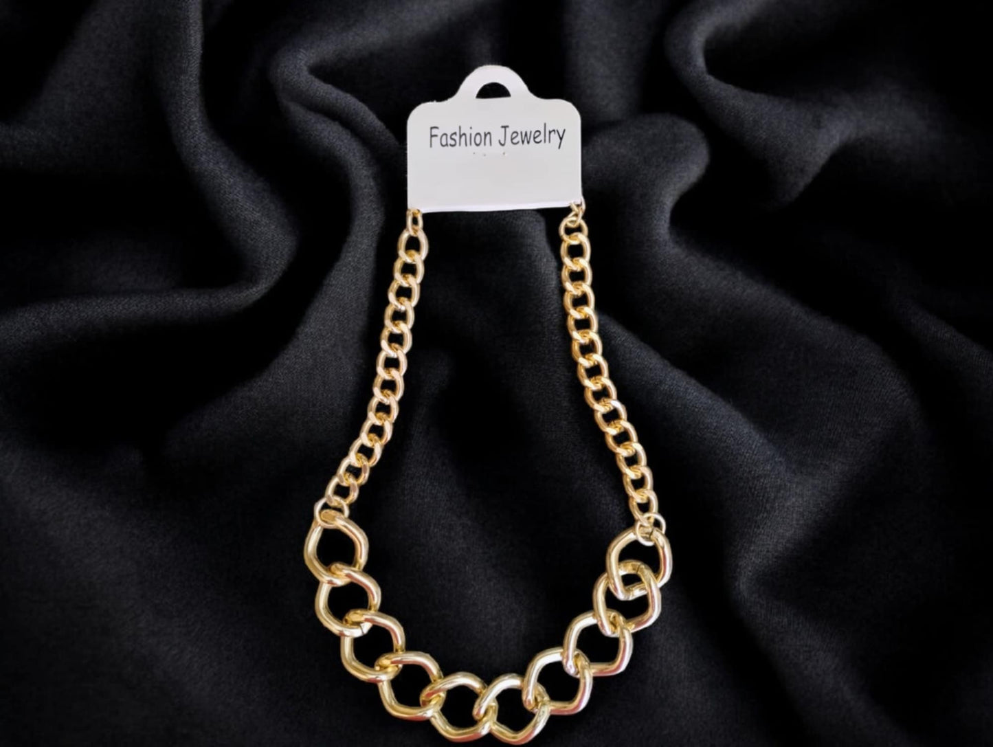 Collar en baño de Rodio
